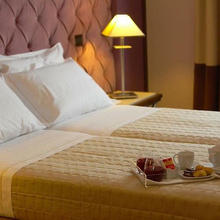 Hotel Messenion Μεσίνα Εξωτερικό φωτογραφία