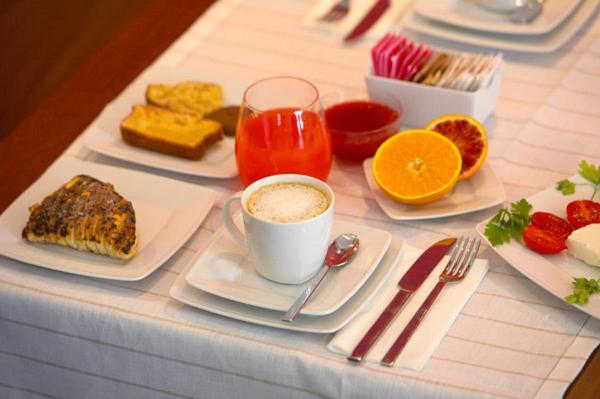 Hotel Messenion Μεσίνα Εξωτερικό φωτογραφία