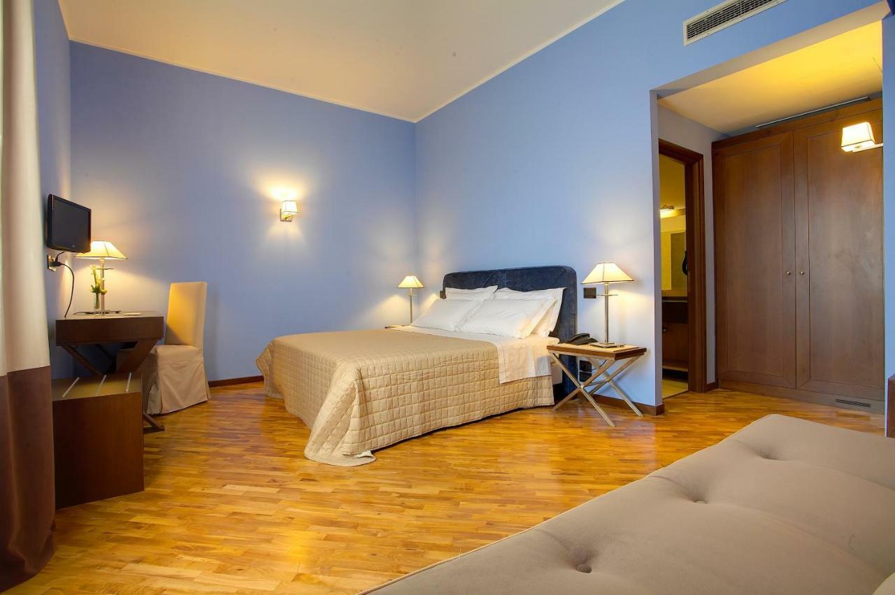 Hotel Messenion Μεσίνα Εξωτερικό φωτογραφία